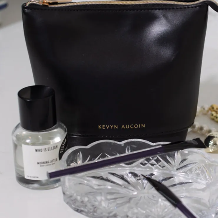 Clearance KEVYN AUCOIN Beauty Pochette