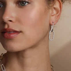 New Melinda Maria Carrie Chain Convertible Huggies