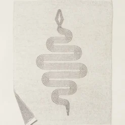 Outlet Barefoot Dreams CozyChic Abstract Snake Throw