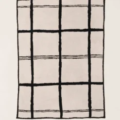 Clearance Barefoot Dreams CozyChic Grid Plaid Throw