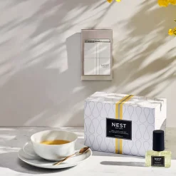 Clearance NEST FRAGRANCES Grapefruit Wall Diffuser Starter Set