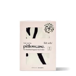 Outlet KITSCH Heart Satin Pillowcase